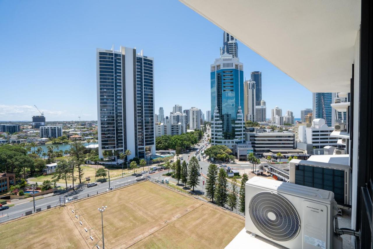 Large Surfers Paradise Apartment With Fantastic Views Gold Coast Ngoại thất bức ảnh